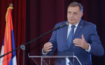 Dodik: Srbi neće dozvoliti da izgube ni centimetar Republike Srpske