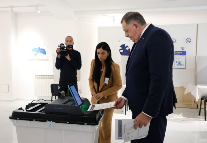 Dodik Milorad glasanje Laktaši 4