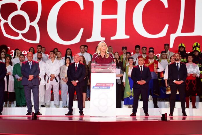 Kampanja 26 SNSD zavrsni miting Banjaluka Cvijanovic 2