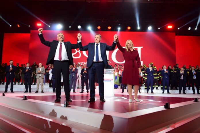 Kampanja 26 SNSD zavrsni miting Banjaluka Minic Dodik Cvijanovic