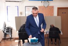 Savo Minić glasao u Šamcu